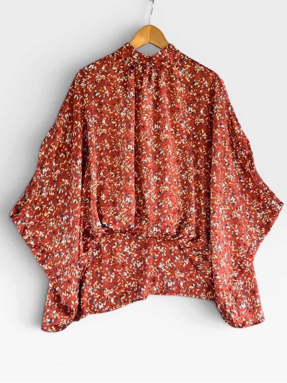 🎉5 for $45🎉 Tyche top blouse shirt size M